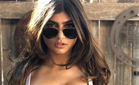 mia khalifa . com|Mia K. (@miakhalifa) • Instagram photos and videos